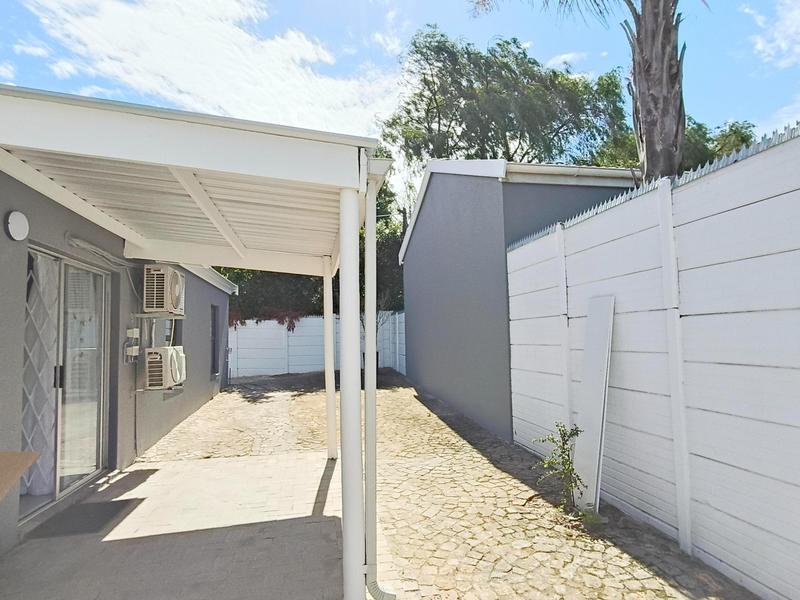 To Let 3 Bedroom Property for Rent in Vredekloof East Western Cape